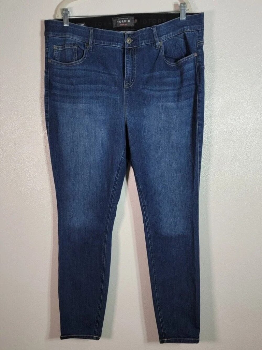 Torrid Bombshell Skinny Jeans 20 R Stretch Dark Wash‎ Denim Mesh Belly Panel